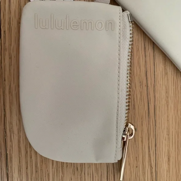 Lululemon Dual Pouch Wristlet - Picture 6 of 6